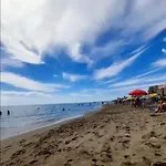 Benalbeach Estudio Premium דירה